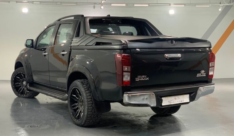 
								ISUZU DMAX 2.5 (A) full									