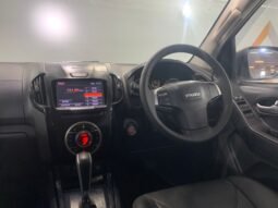 
										ISUZU DMAX 2.5 (A) full									