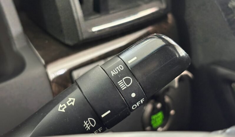 
								TOYOTA ALPHARD 2.4 (A) full									