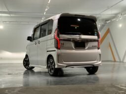 
										HONDA NBOX CUSTOM TURBO 0.7 (A) full									