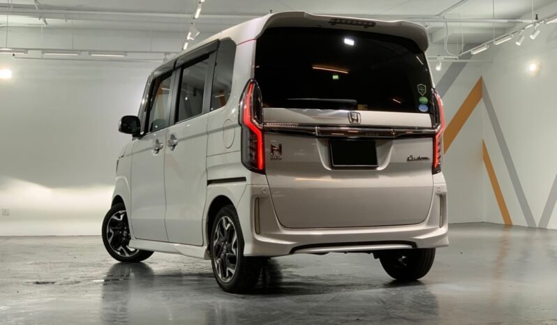 
								HONDA NBOX CUSTOM TURBO 0.7 (A) full									