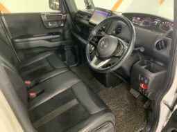 
										HONDA NBOX CUSTOM TURBO 0.7 (A) full									