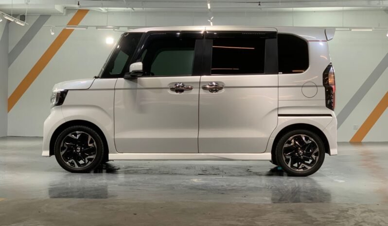 
								HONDA NBOX CUSTOM TURBO 0.7 (A) full									