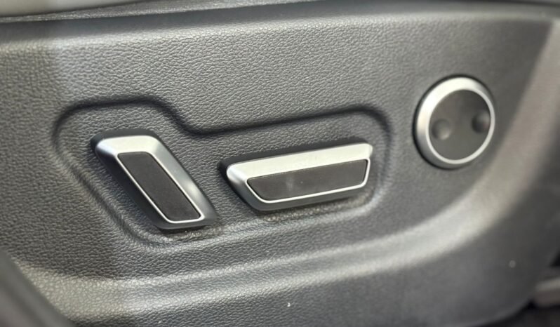 
								PROTON X70 TGDI PREMIUM 1.8 AT full									