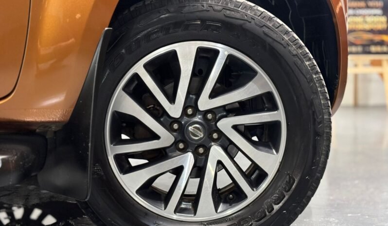 
								NISSAN NAVARA 2.5 4X4 (A) full									