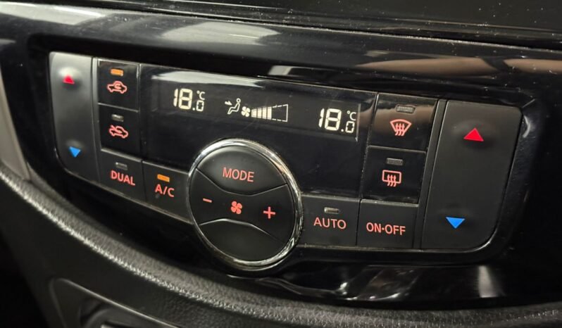 
								NISSAN NAVARA 2.5 4X4 (A) full									