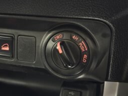 
										NISSAN NAVARA 2.5 4X4 (A) full									