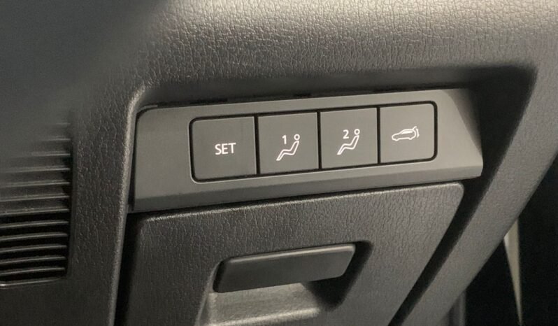 
								MAZDA CX-30 G 2.0L (A) full									