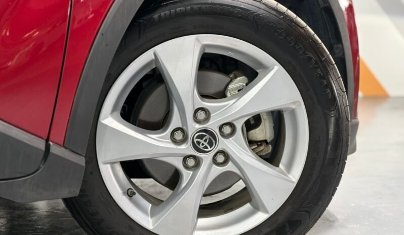 
								TOYOTA C-HR 1.8 (A) full									