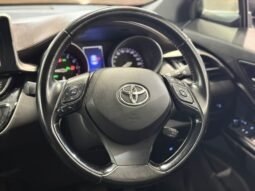 
										TOYOTA C-HR 1.8 (A) full									