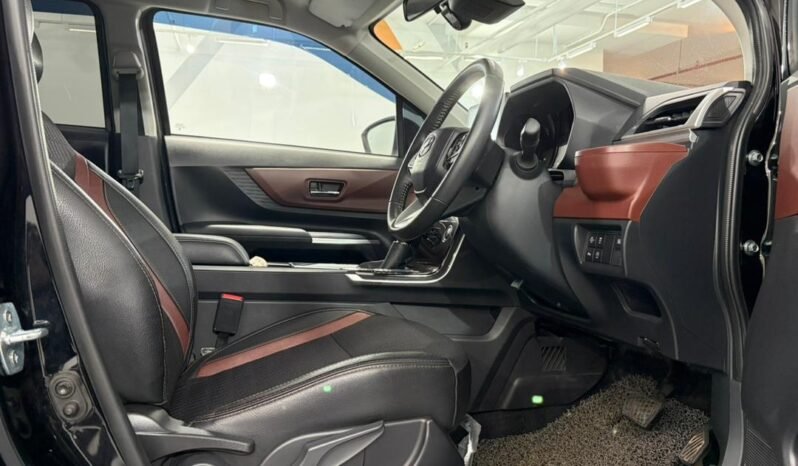 
								PERODUA ALZA 1.5 AV MY22 (A) full									