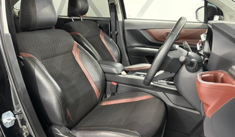 
								PERODUA ALZA 1.5 AV MY22 (A) full									