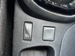 
										RENAULT CAPTUR 1.2 (CKD) (A) full									