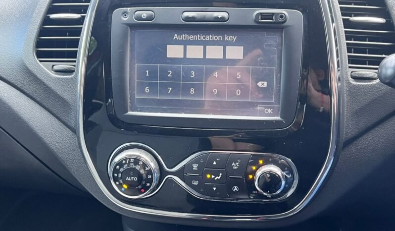 
								RENAULT CAPTUR 1.2 (CKD) (A) full									