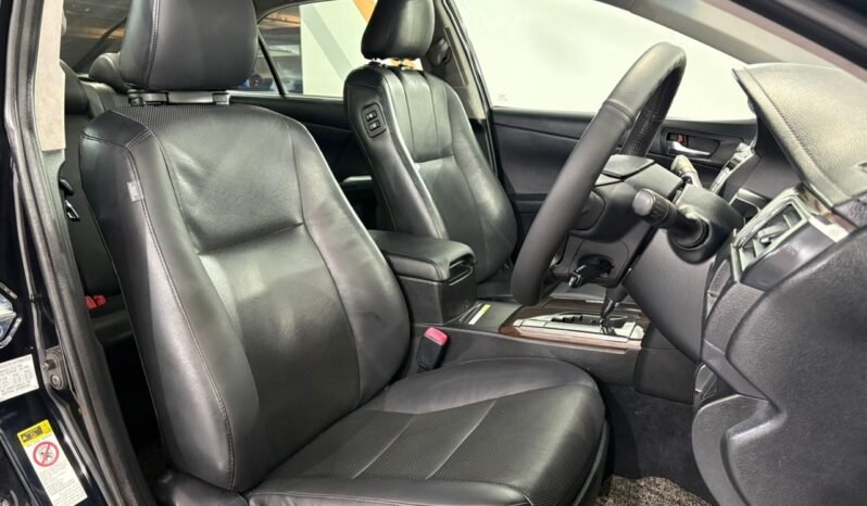 
								TOYOTA CAMRY 2.5 HYBRID FACELIFT (A) full									