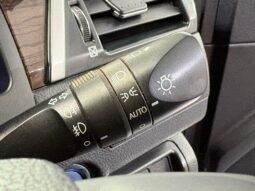 
										TOYOTA CAMRY 2.5 HYBRID FACELIFT (A) full									