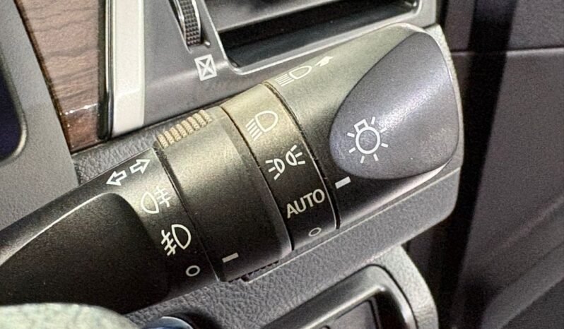 
								TOYOTA CAMRY 2.5 HYBRID FACELIFT (A) full									