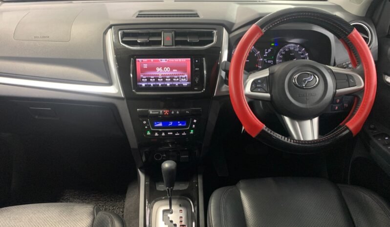 
								PERODUA ARUZ 1.5 AV full									