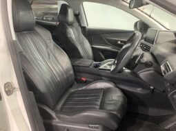 
										2019 Peugeot 3008 1.6 THP Active SUV NEW CAR CONDITION/ ONE OWNER full									