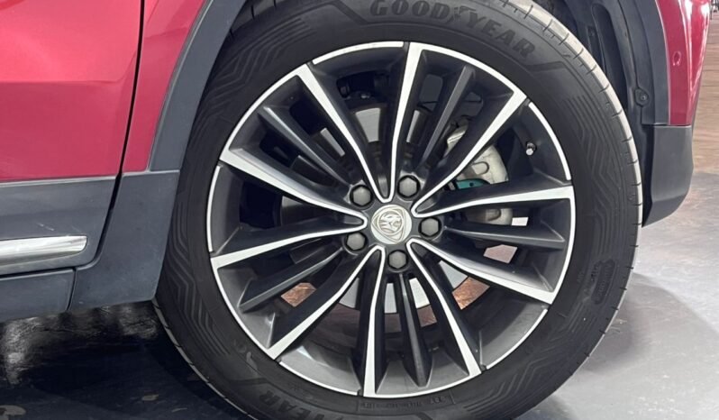 
								PROTON X70 1.8 PREMIUM full									