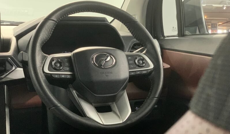 
								PERODUA ALZA 1.5 AV full									