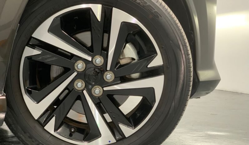 
								PERODUA ALZA 1.5 AV full									