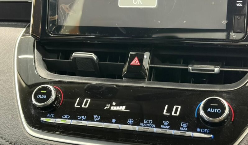 
								TOYOTA COROLLA 1.8 G full									