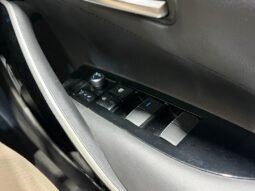 
										TOYOTA COROLLA 1.8 G full									