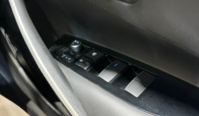 
								TOYOTA COROLLA 1.8 G full									