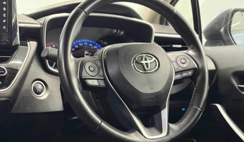 
								TOYOTA COROLLA 1.8 G full									