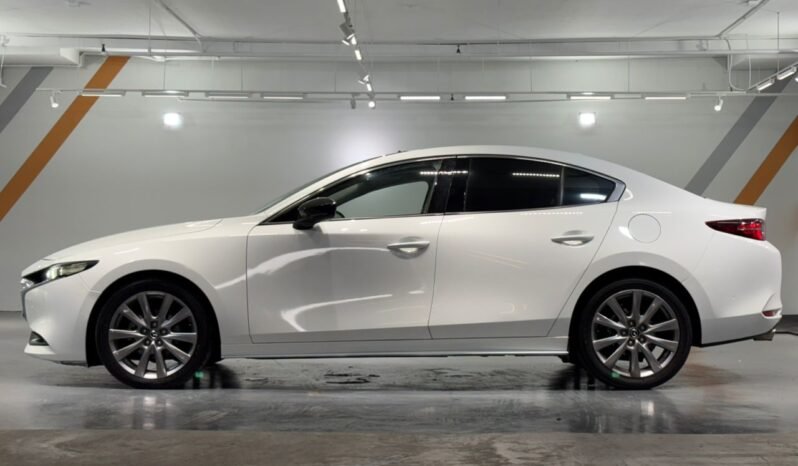 
								Mazda 3 GVC HIGH PLUS 2.0L full									