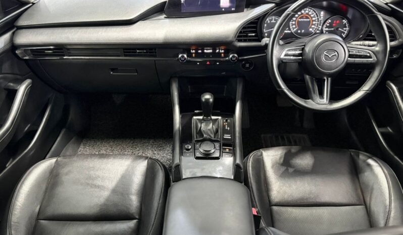 
								Mazda 3 GVC HIGH PLUS 2.0L full									