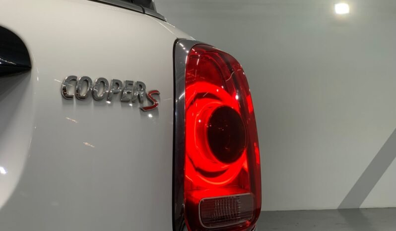 
								2018 Mini COUNTRYMAN 2.0 (A)/ FULL LOAN / TIPTOP CONDITION / 1 YEAR WARRANTY full									