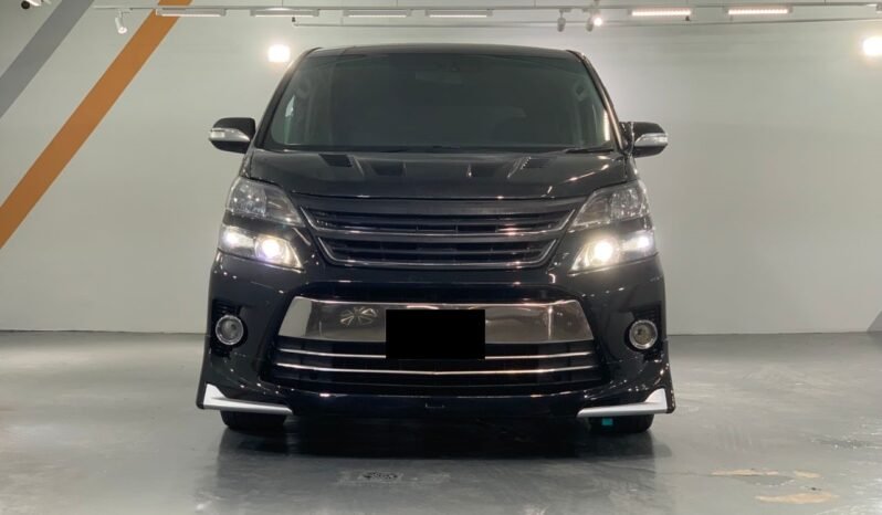 
								TOYOTA VELLFIRE 2.4 V full									