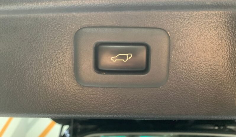 
								TOYOTA VELLFIRE 2.4 V full									