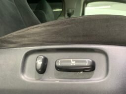 
										TOYOTA VELLFIRE 2.4 V full									