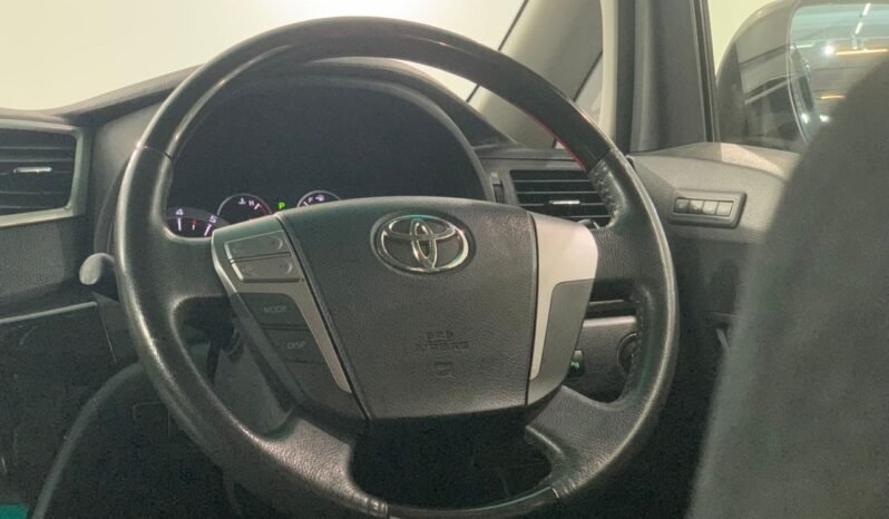 
								TOYOTA VELLFIRE 2.4 V full									