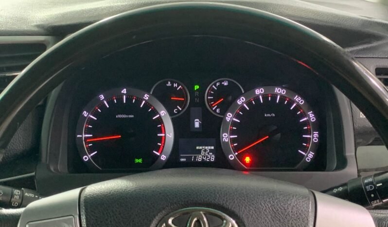 
								TOYOTA VELLFIRE 2.4 V full									