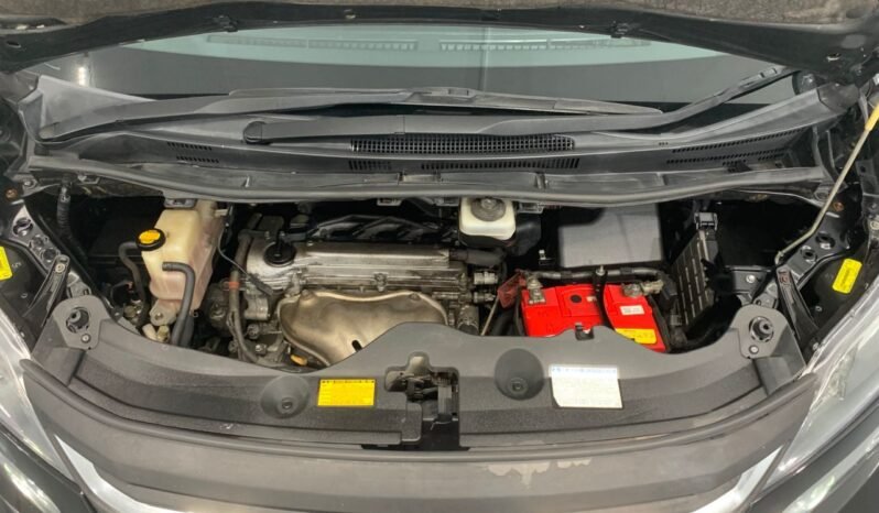 
								TOYOTA VELLFIRE 2.4 V full									