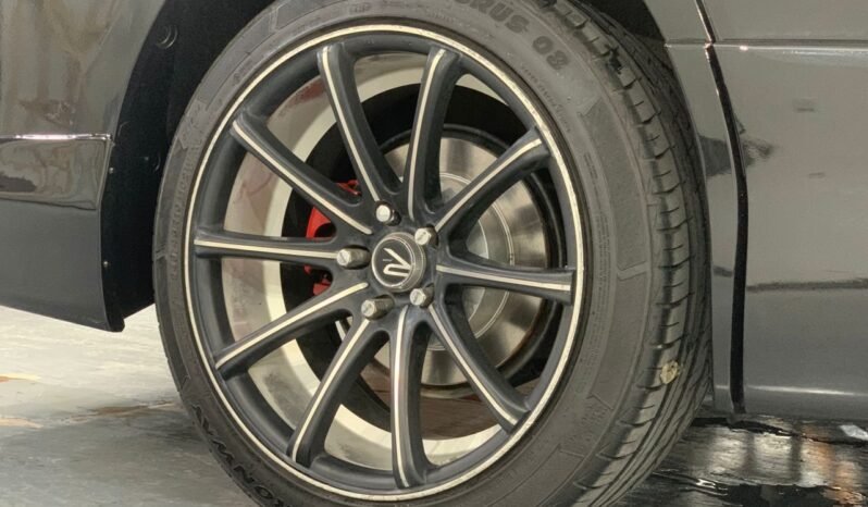 
								TOYOTA VELLFIRE 2.4 V full									