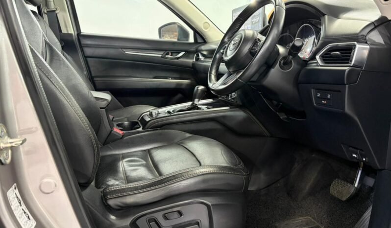 
								MAZDA CX-5 2.0 G GLS 2WD full									