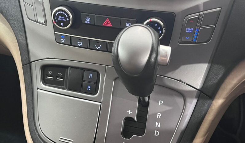 
								2021 Hyundai GRAND STAREX EXECUTIVE 2.5L (A)/ FULL LOAN / TIPTOP CONDITION / 1 YEAR WARRANTY full									