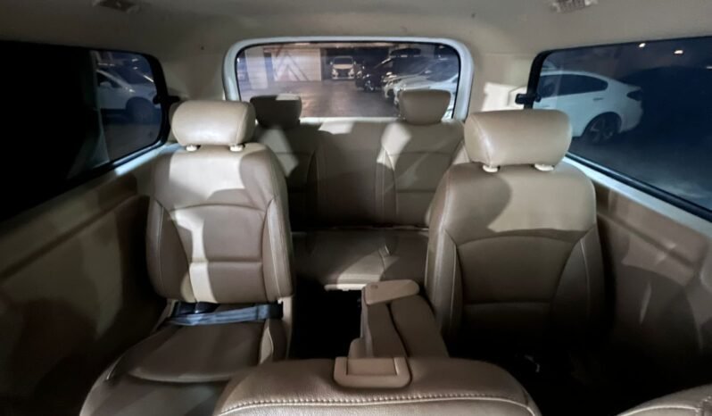 
								2021 Hyundai GRAND STAREX EXECUTIVE 2.5L (A)/ FULL LOAN / TIPTOP CONDITION / 1 YEAR WARRANTY full									