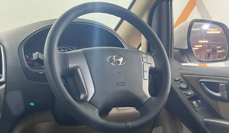 
								2021 Hyundai GRAND STAREX EXECUTIVE 2.5L (A)/ FULL LOAN / TIPTOP CONDITION / 1 YEAR WARRANTY full									