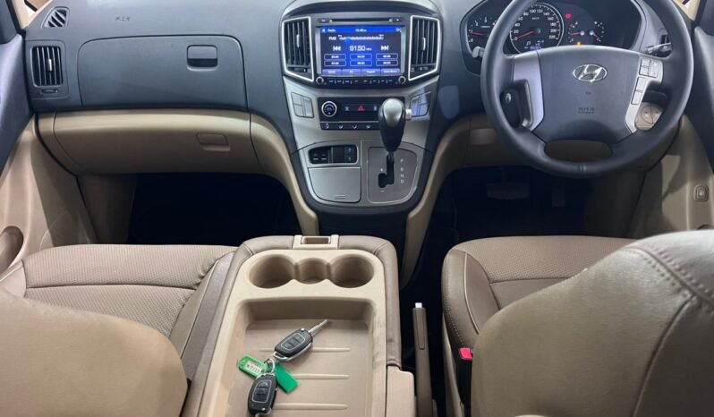 
								2021 Hyundai GRAND STAREX EXECUTIVE 2.5L (A)/ FULL LOAN / TIPTOP CONDITION / 1 YEAR WARRANTY full									