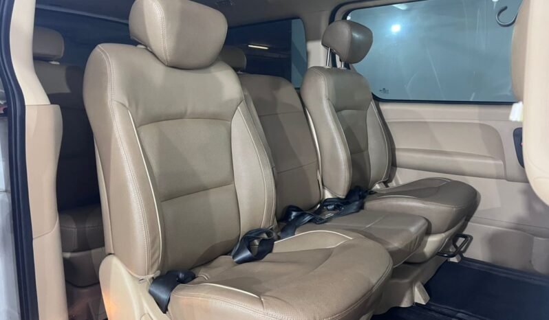 
								2021 Hyundai GRAND STAREX EXECUTIVE 2.5L (A)/ FULL LOAN / TIPTOP CONDITION / 1 YEAR WARRANTY full									