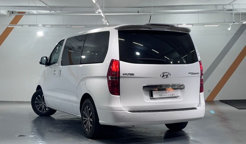 
								2021 Hyundai GRAND STAREX EXECUTIVE 2.5L (A)/ FULL LOAN / TIPTOP CONDITION / 1 YEAR WARRANTY full									