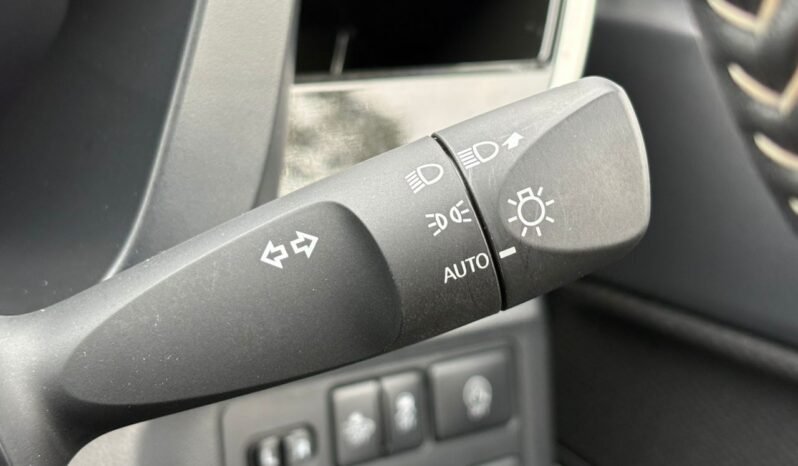 
								2024 Perodua MYVI 1.5 H MY17 FACELIFT (A)/ FULL LOAN / TIPTOP CONDITION / 1 YEAR WARRANTY full									