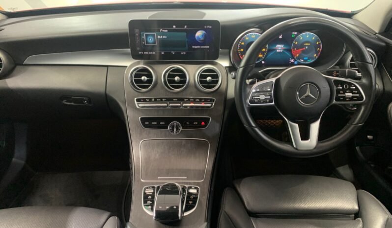 
								2019 Mercedes Benz C200 1.5 AMG (A) FULL LOAN / TIPTOP CONDITION / 1 YEAR WARRANTY full									