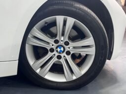 
										2013 BMW 320i (CKD) 2.0 (A) FULL LOAN full									